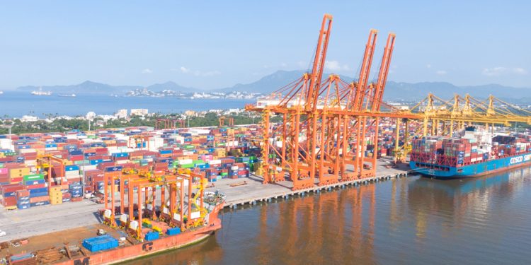 ICTSI invests in new equipment for Contecon Manzanillo