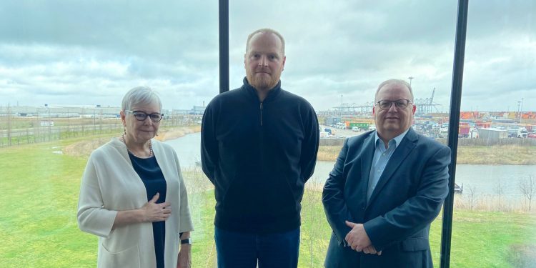 UK government gives green light to Thames Freeport