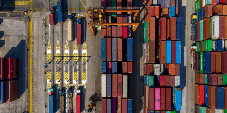 ICTSI Manila partners with Autosweep to improve gate process for trucks