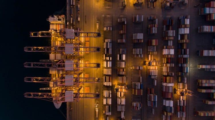 Port of Salalah facilitates sea-air logistics solution to connect Colombo and Cairo