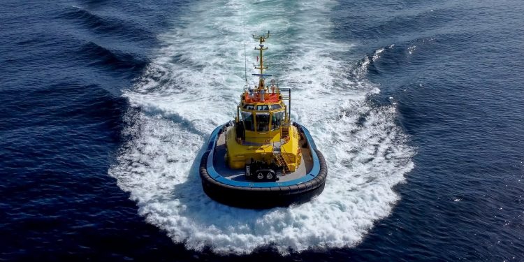 SAAM and ENAP partner to make Chile the first Latin America country with an electric tugboat
