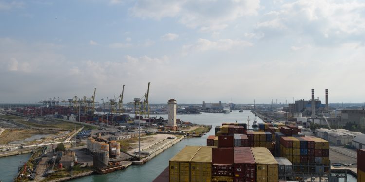 EIB lends €90m for sustainable expansion of Port Livorno