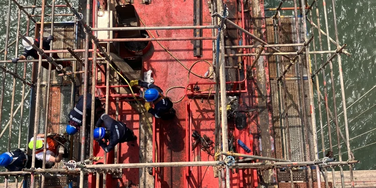 Kalmar and AGL complete STS crane refurbishment project in Abidjan