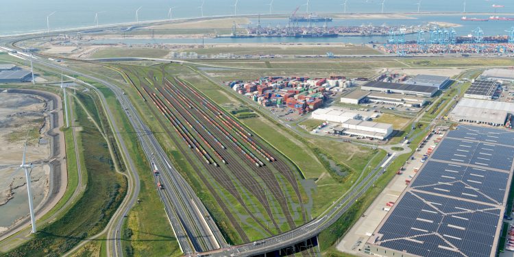 Port of Rotterdam Authority, ProRail, and Swietelsky Rail Benelux give green light for construction of Maasvlakte Zuid railway yard