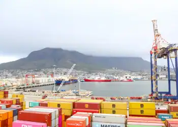 Transnet Port Terminals order hybrid straddle carriers from Kalmar