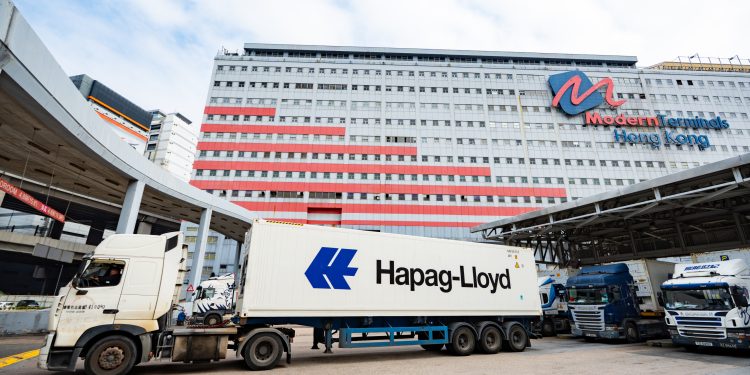 Modern Terminals welcomes first vessel from Chile’s Cherry Express seasonal service