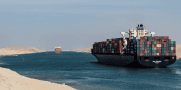 Red Sea container shipping return
