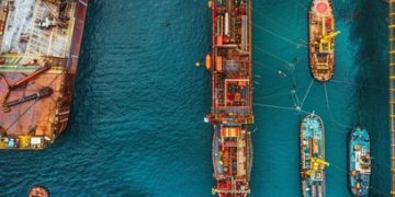 Maersk mid-size container vessel delivery