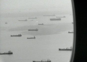 Strait of Hormuz, Hormuz crisis, container shipping disruption